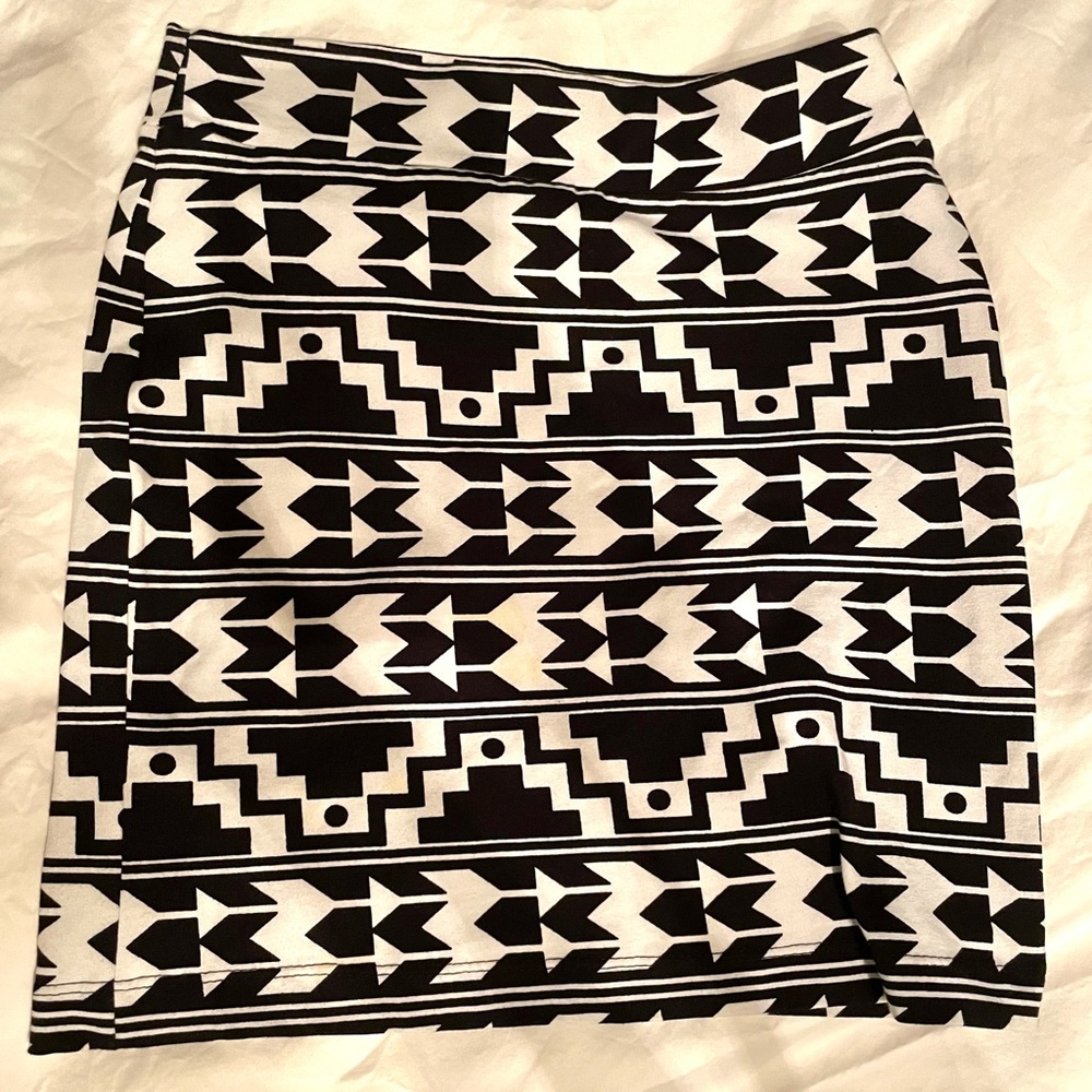 Tee by Big Star Ikat print Mini Skirt XS